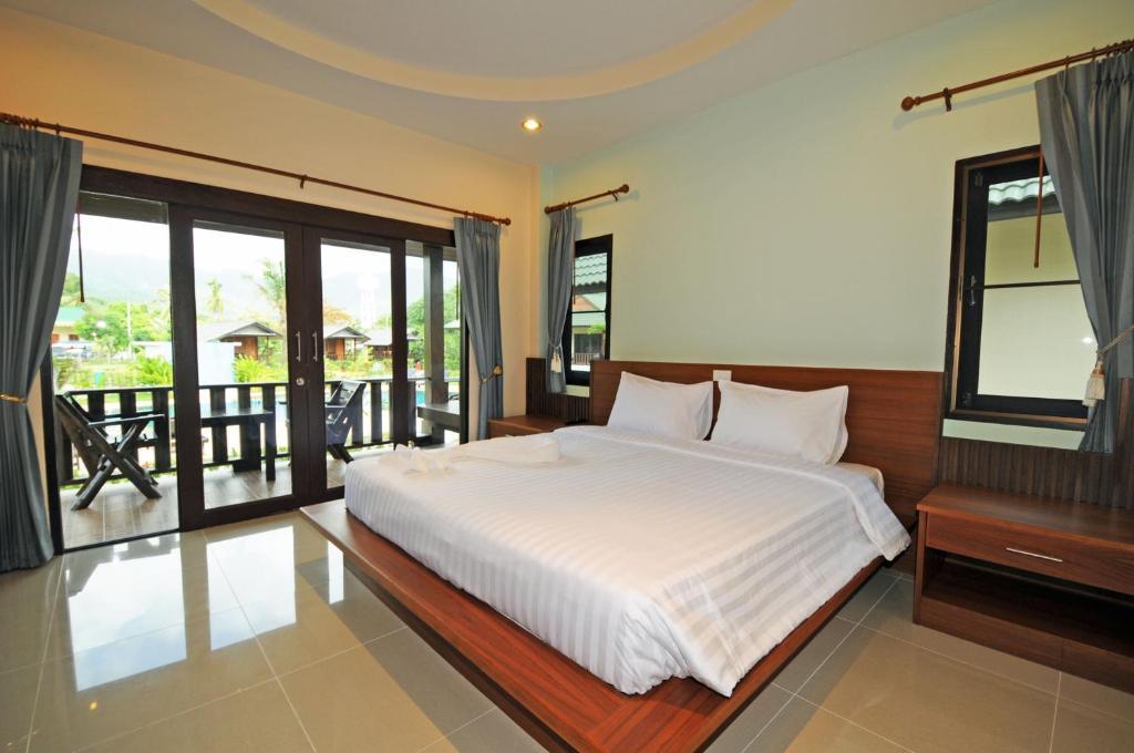 Phatcharee Resort Baan Tai Zimmer foto