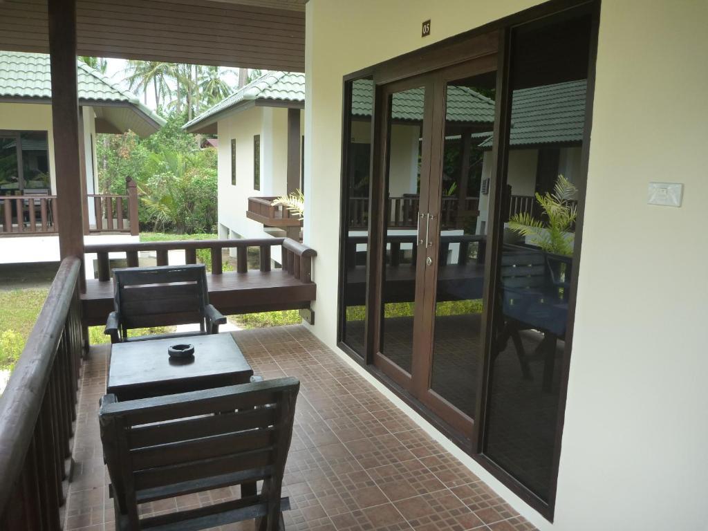 Phatcharee Resort Baan Tai Zimmer foto