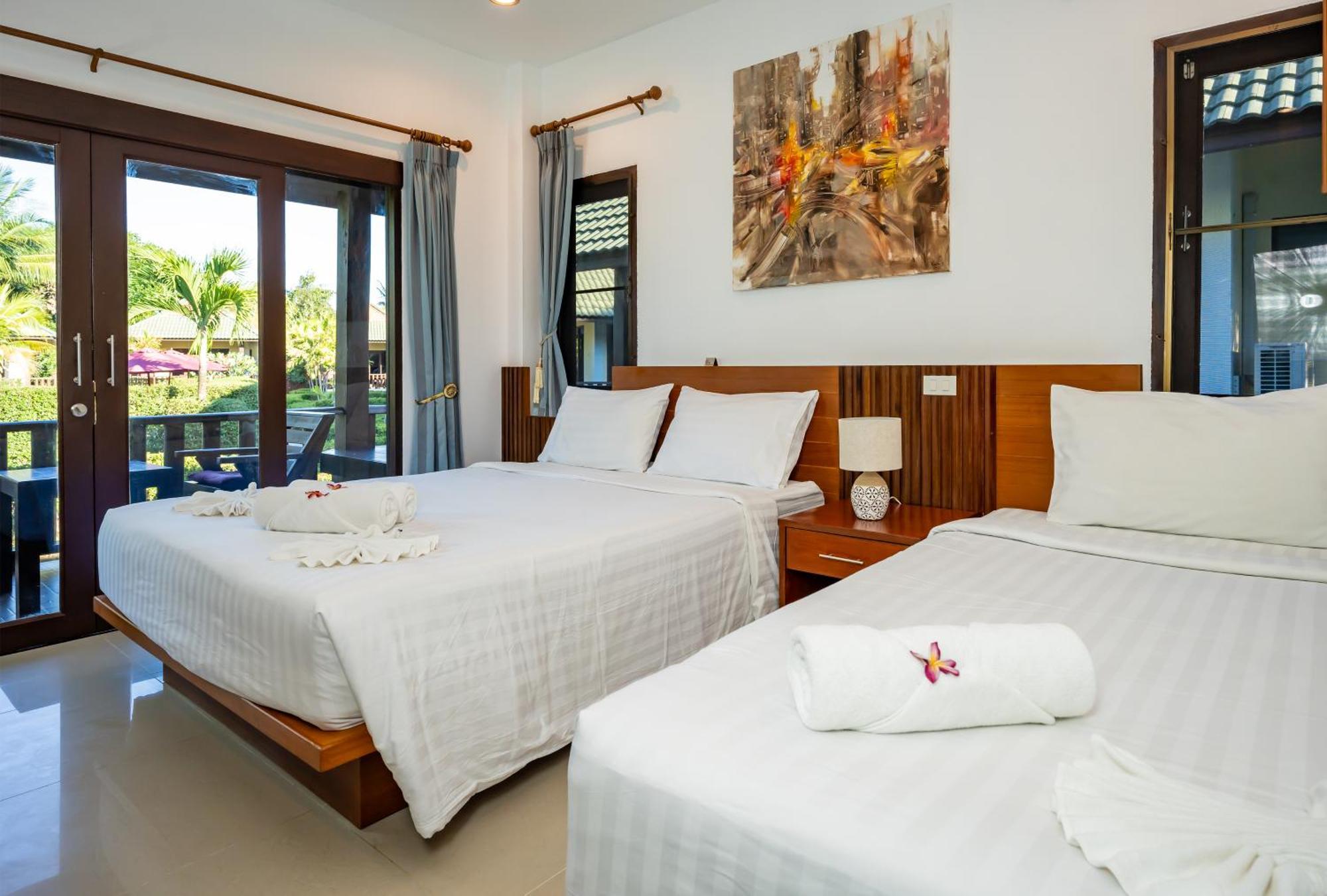 Phatcharee Resort Baan Tai Exterior foto